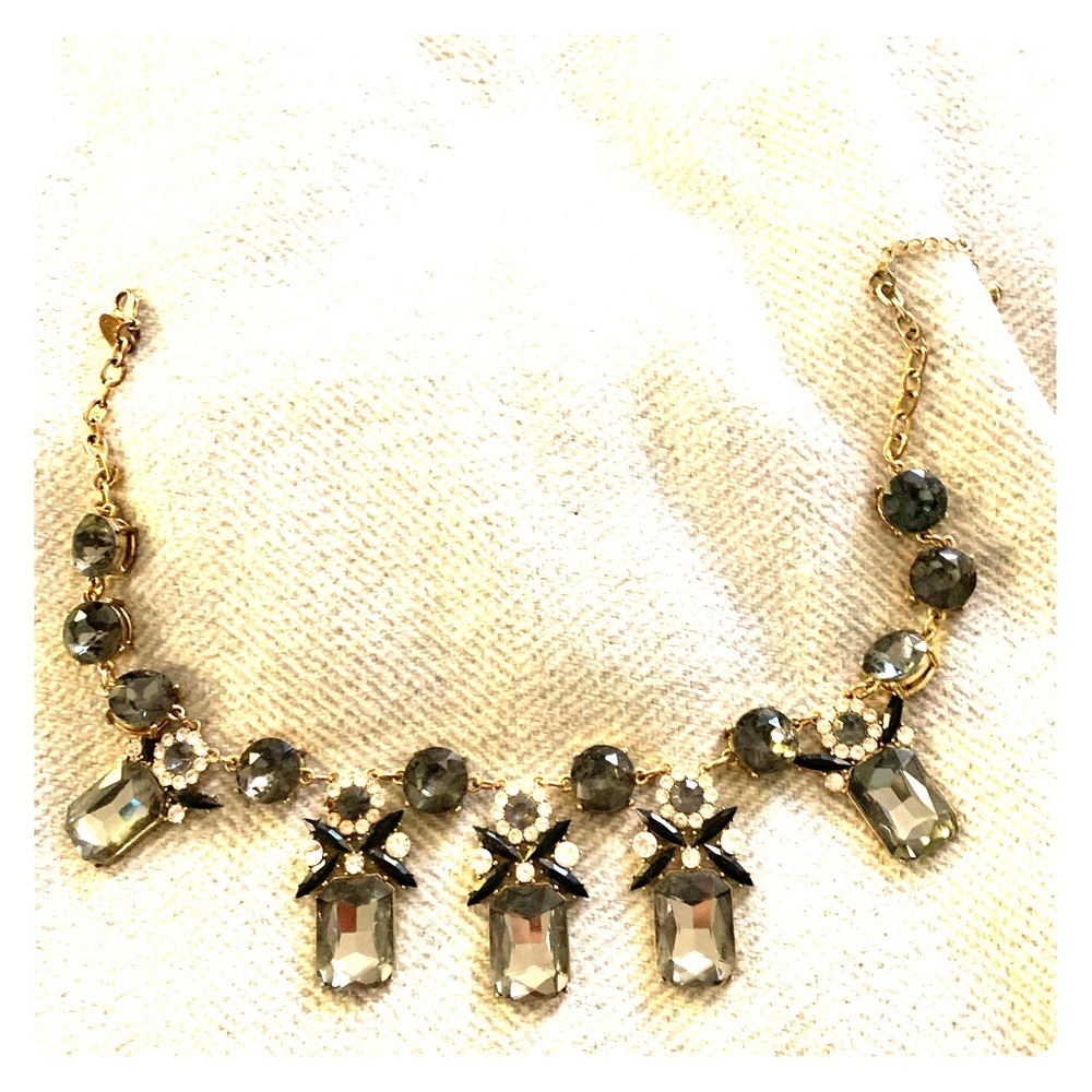 Chunky jewel necklace